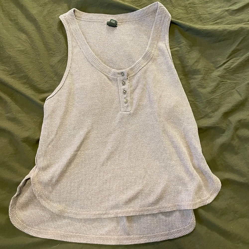 Crop tank - Picture 1 of 3